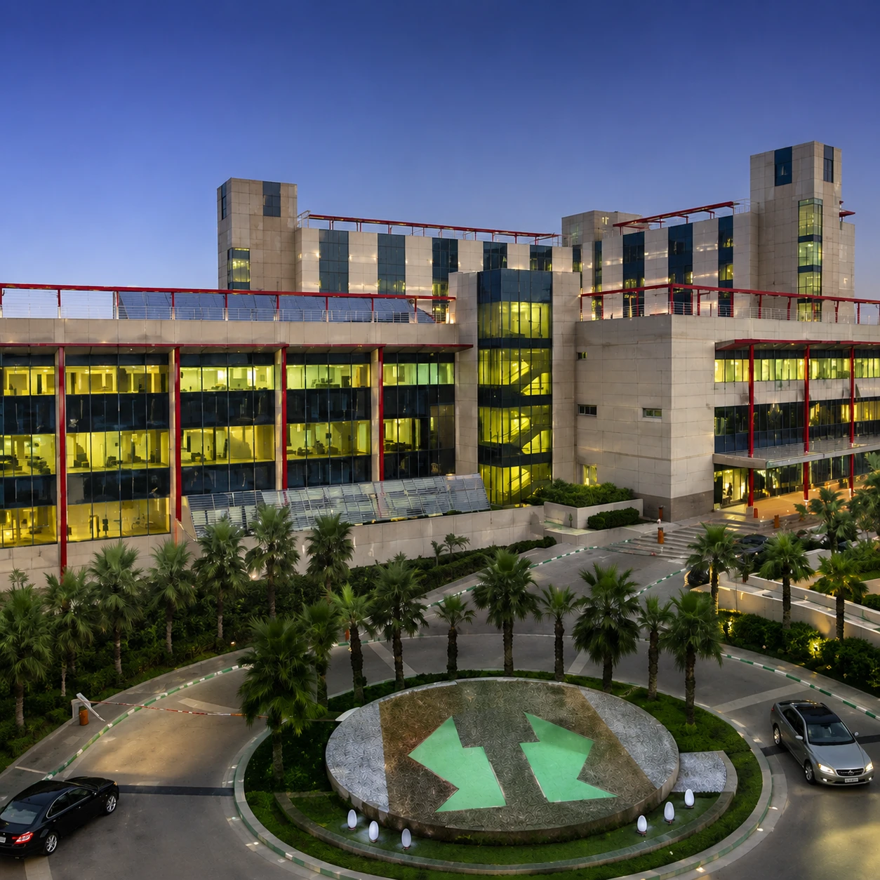 Fortis Healthcare Hospital Facade